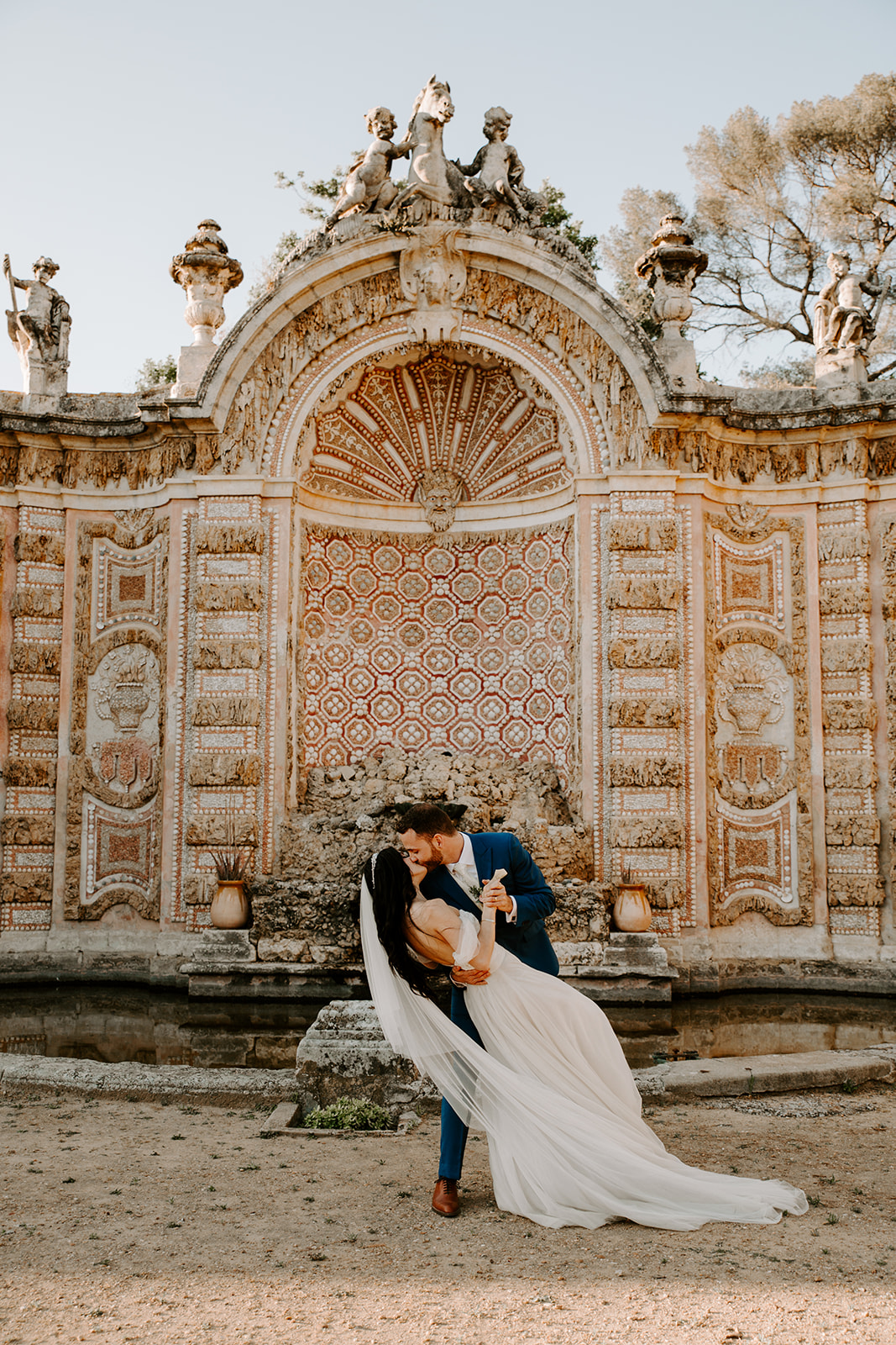 CHRISTINA & CHRISTOPHE